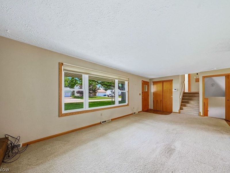 1812 Skyline Drive, Lorain, OH 44053 Photo 8