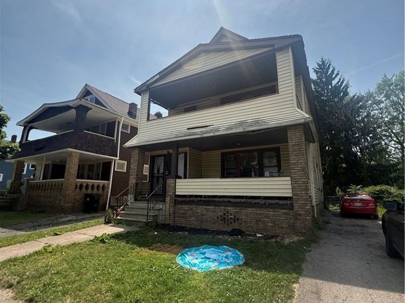 3554 E 118th Street, Cleveland, OH 44105 Photo 1