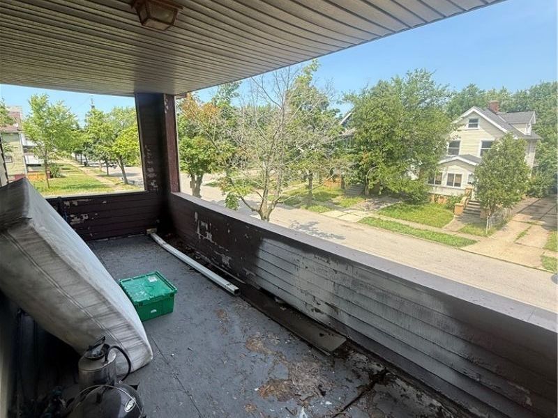 3554 E 118th Street, Cleveland, OH 44105 Photo 3