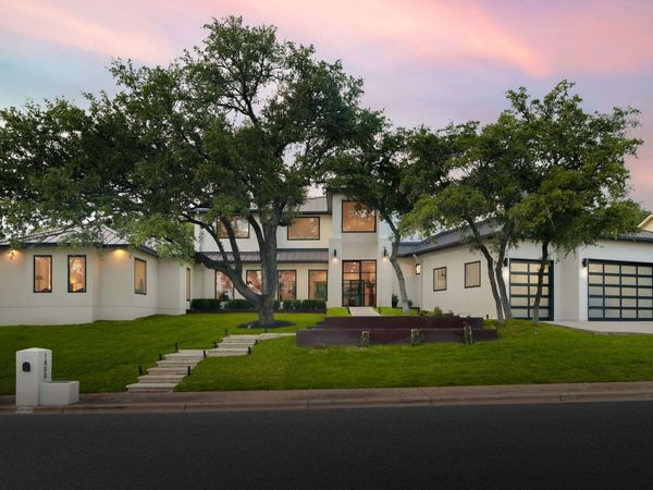 1800 Bay Hill DR, Austin, TX 78746