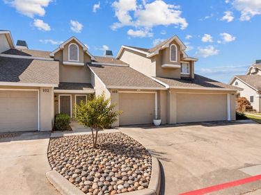 8400 Hickory Street, Unit 103, Frisco, TX 75034