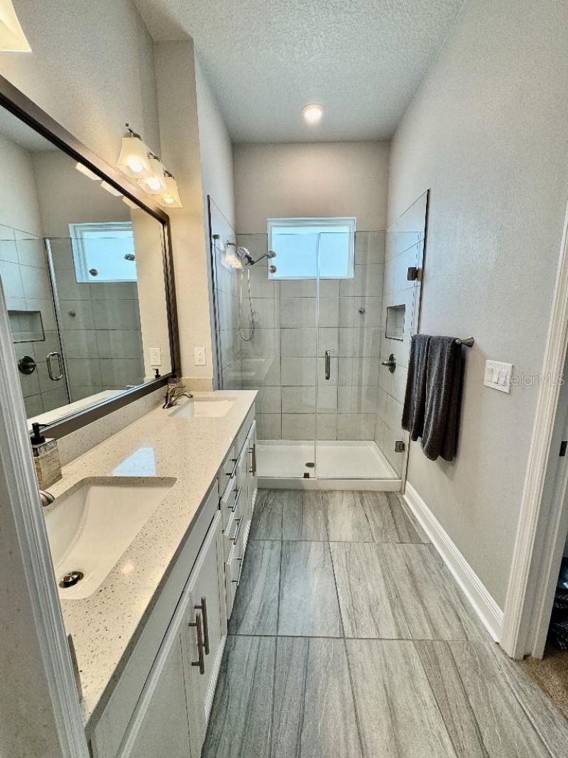 2317 Lindstrom Street, Sarasota, FL 34237 Photo
