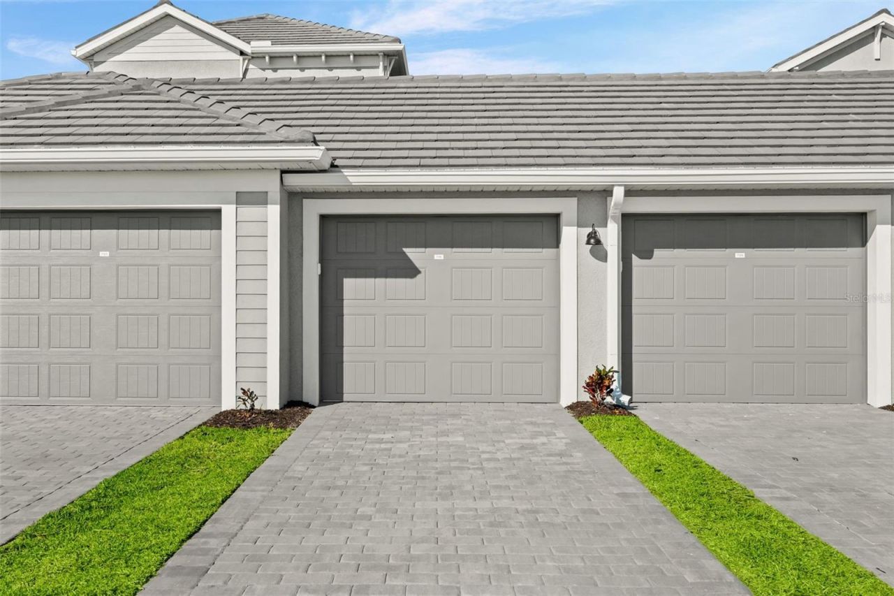 19015 Scallop Loop, Unit 106, Bradenton, FL 34211 Photo