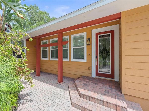 2395 HYDE PARK STREET , SARASOTA, FL 34239