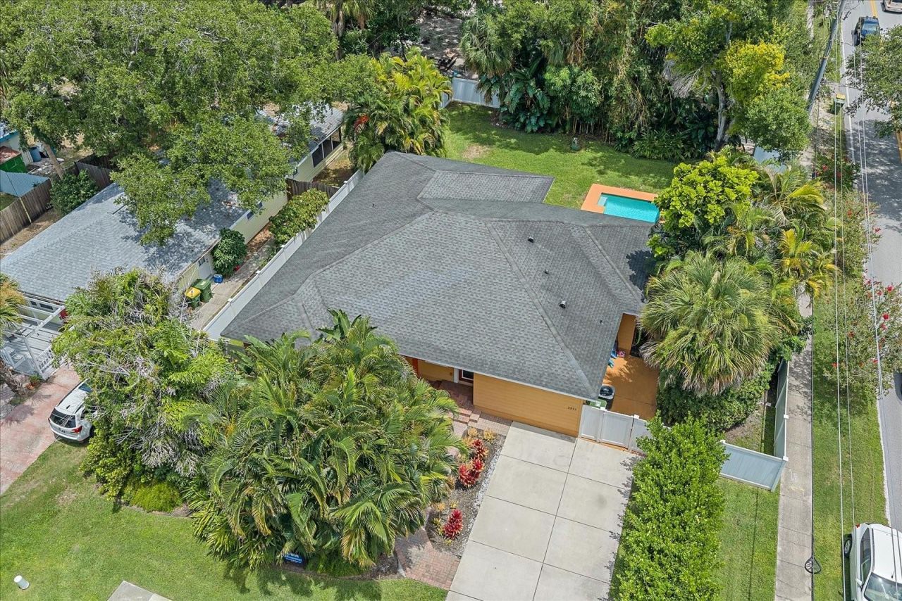 2395 Hyde Park Street, Sarasota, FL 34239 Photo