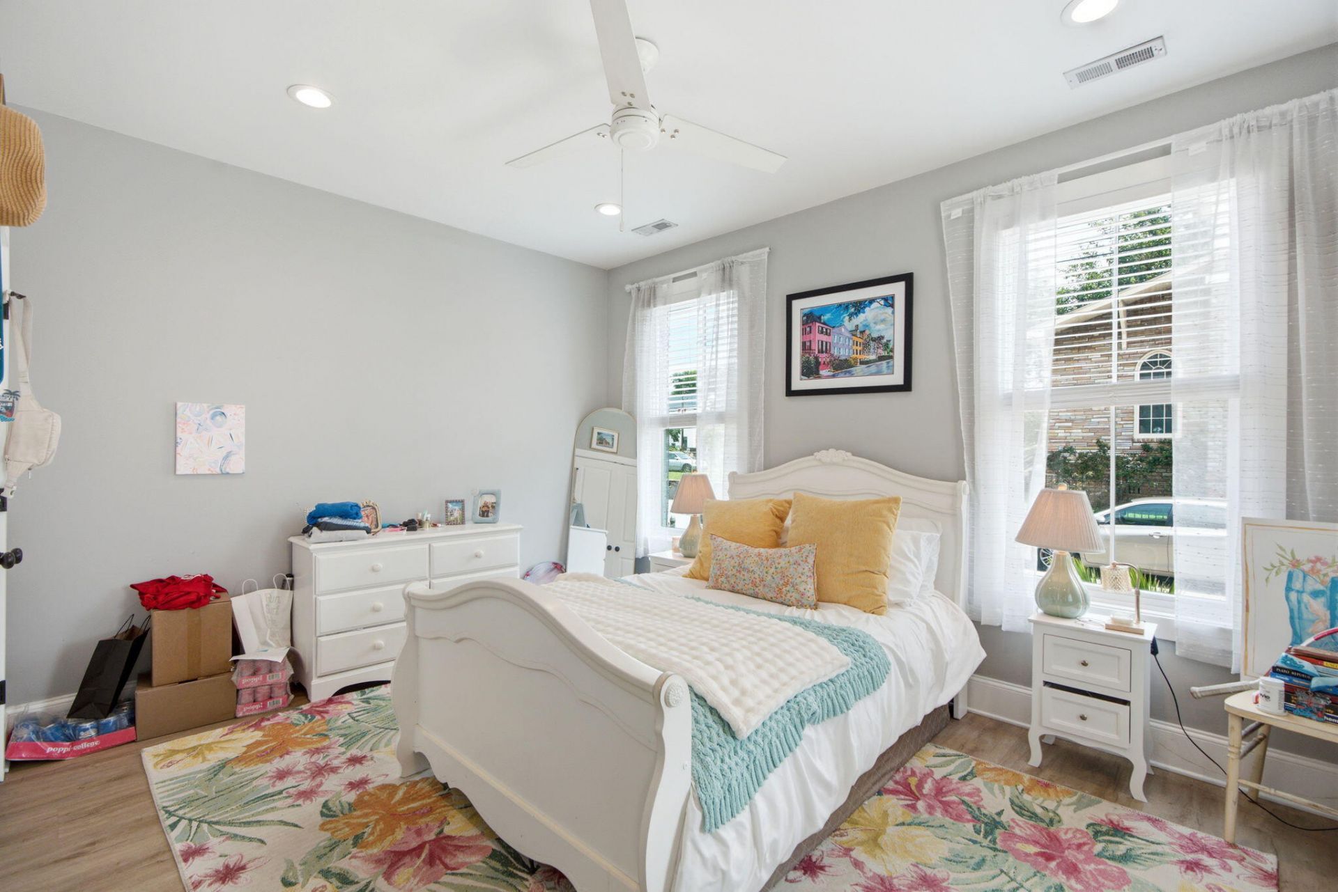 11 Hanover Street Photo 16