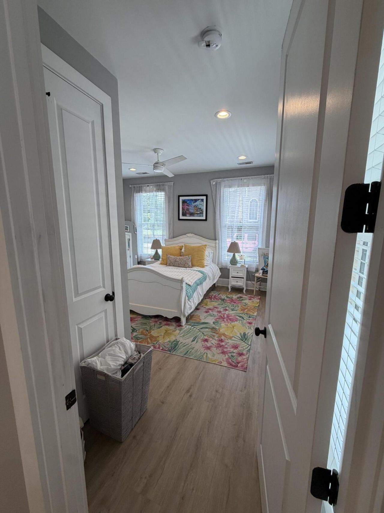 11 Hanover Street Photo 21