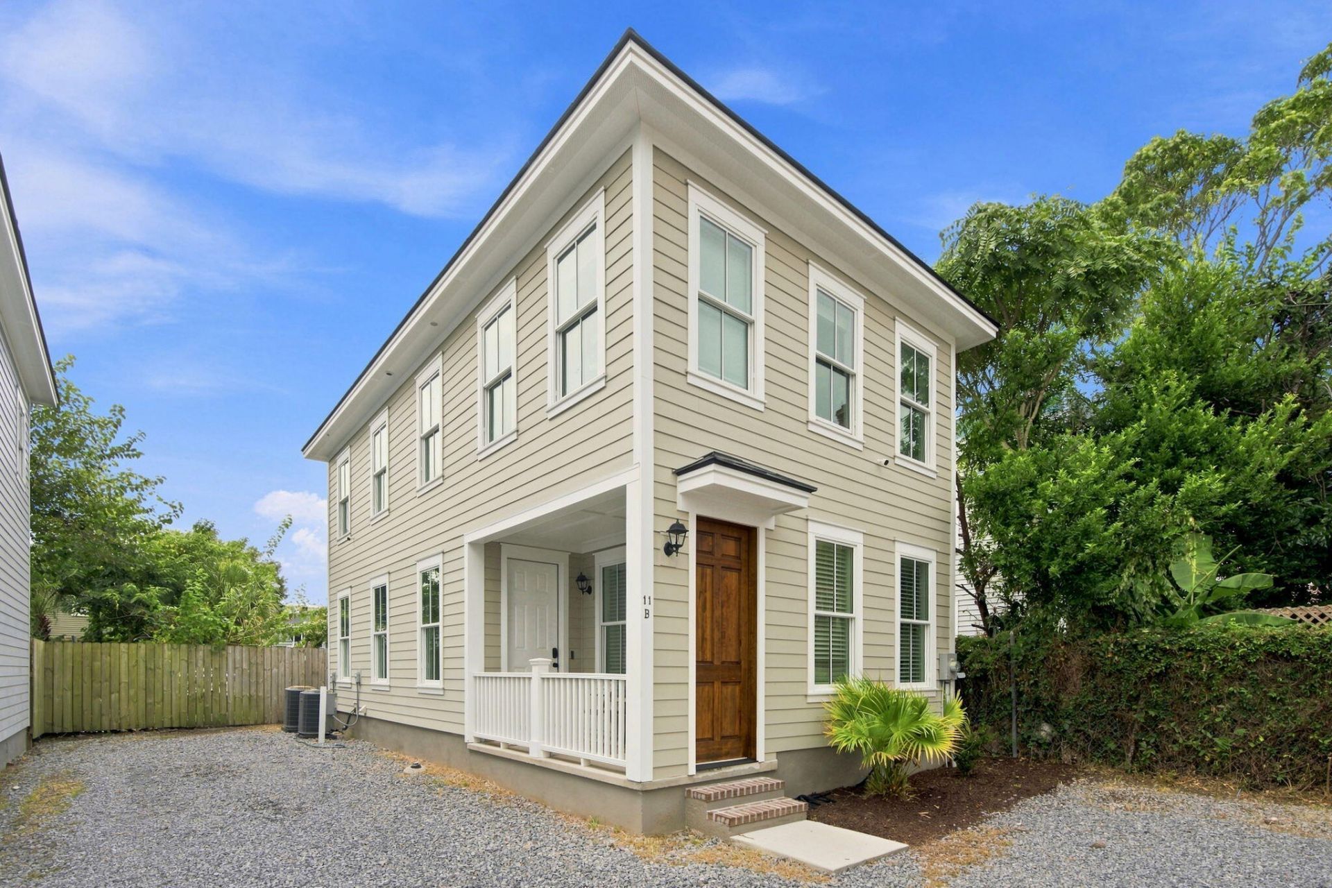 11 Hanover Street Photo 36