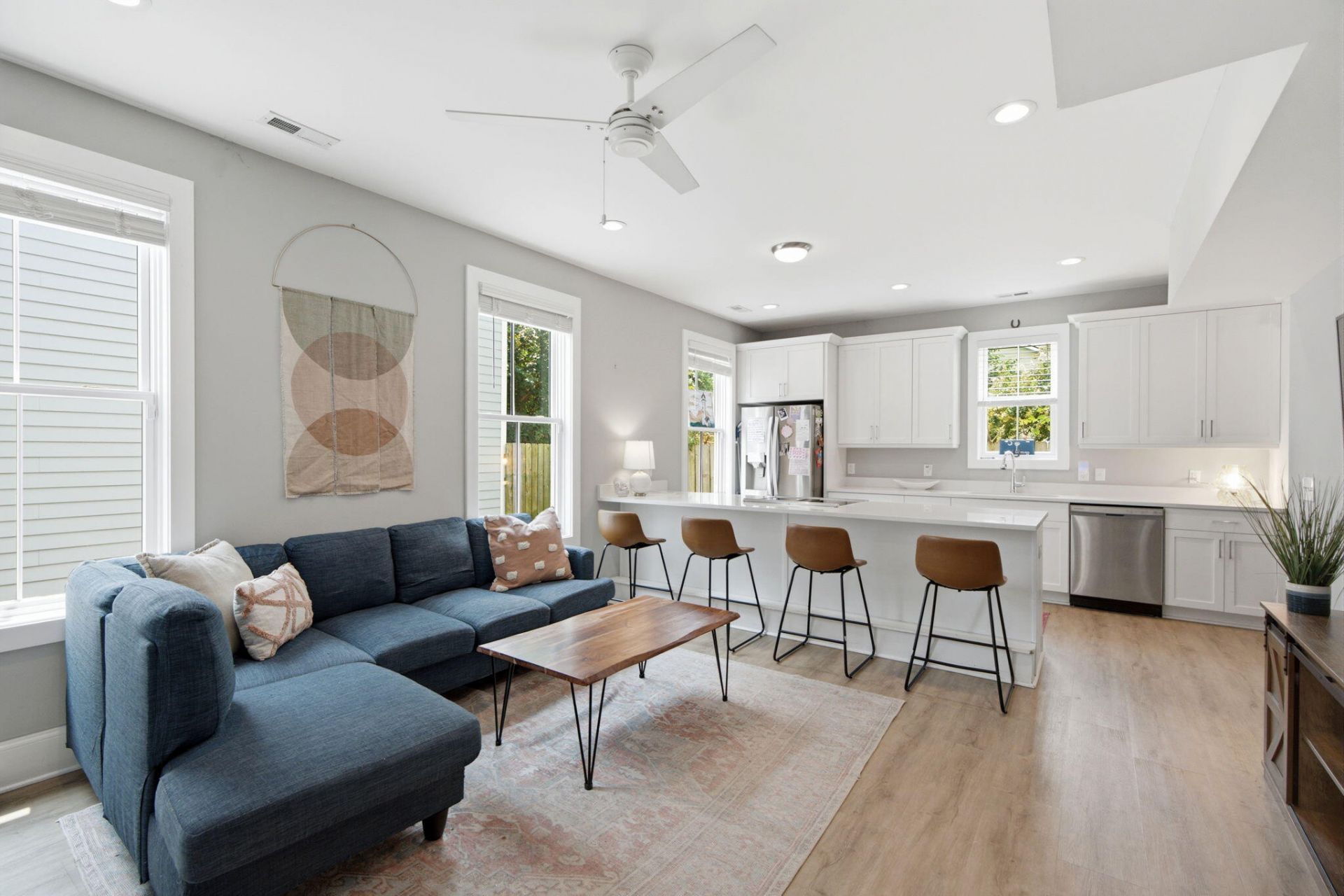11 Hanover Street Photo 41