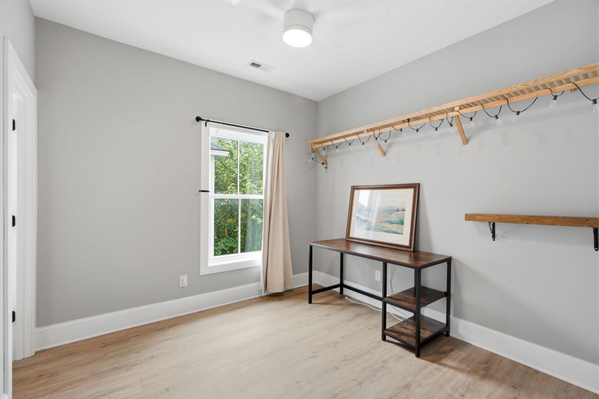 11 Hanover Street Photo 51