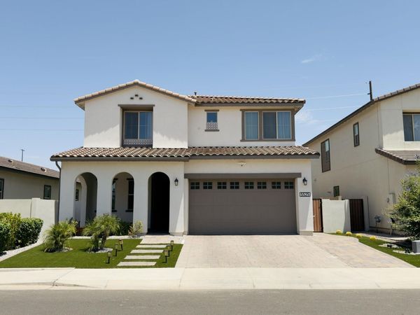 5525 S RED ROCK Street, Gilbert, AZ 85298