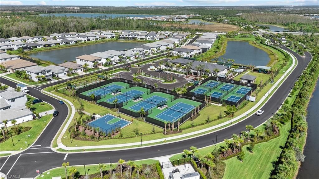 20374 Fair Oak Ln, Estero, FL 33928 Photo