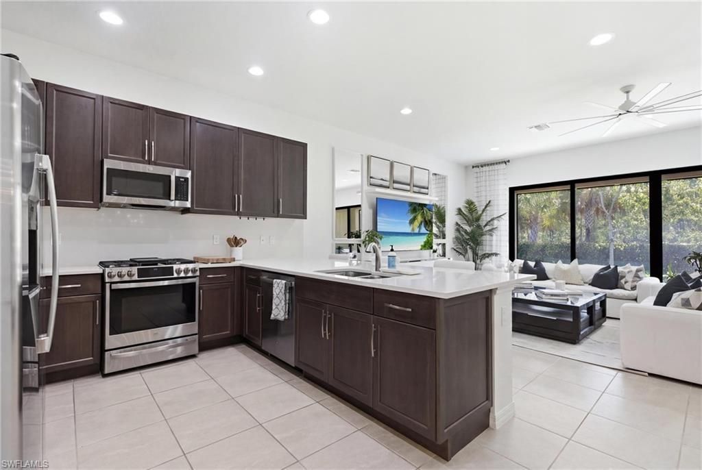 20374 Fair Oak Ln, Estero, FL 33928 Photo