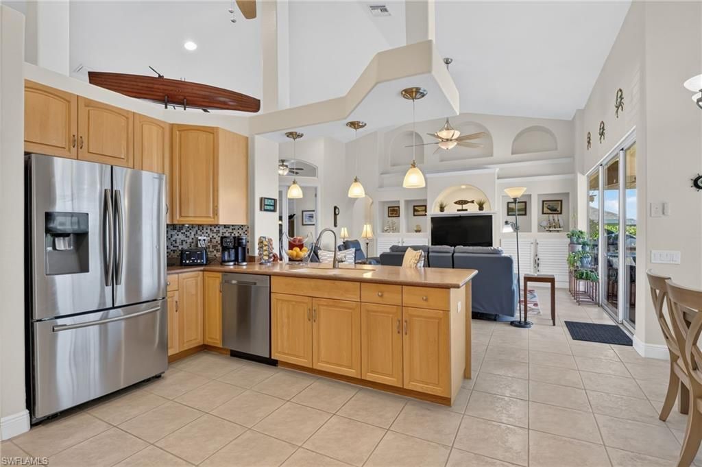 2547 SW 5th Ave, Cape Coral, FL 33914 Photo