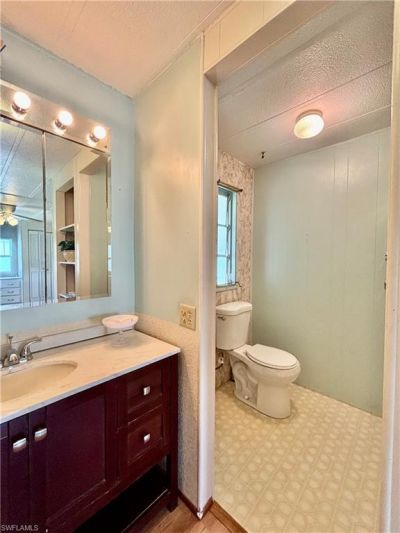 518 Pine Tree Ct, North Fort Myers, FL 33917 Photo