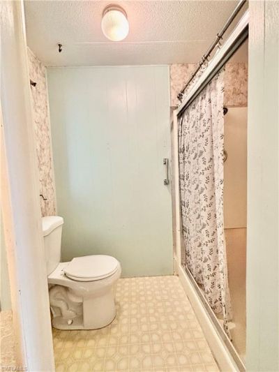 518 Pine Tree Ct, North Fort Myers, FL 33917 Photo