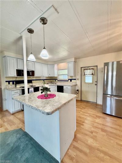 518 Pine Tree Ct, North Fort Myers, FL 33917 Photo