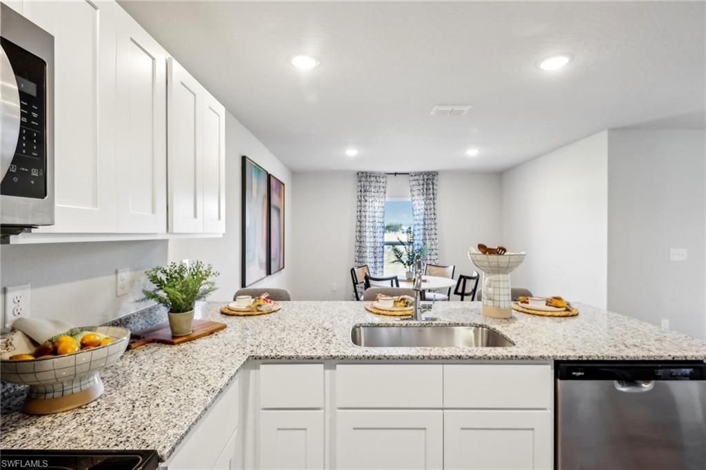 910 Avery St S, Lehigh Acres, FL 33974 Photo
