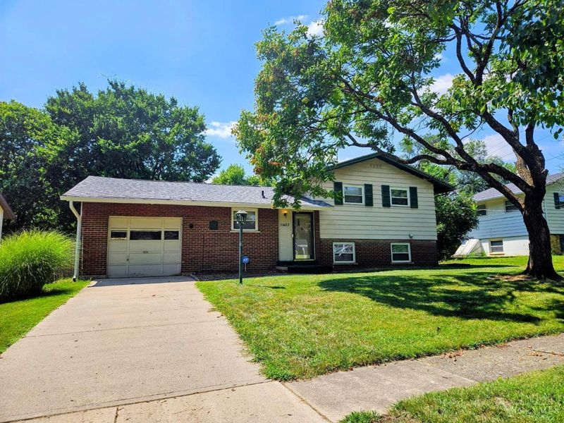 11483 Farmington Road, Forest Park, OH 45240 Photo 1