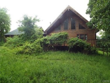 203 Deep Springs Drive , Chittenango, NY 13037