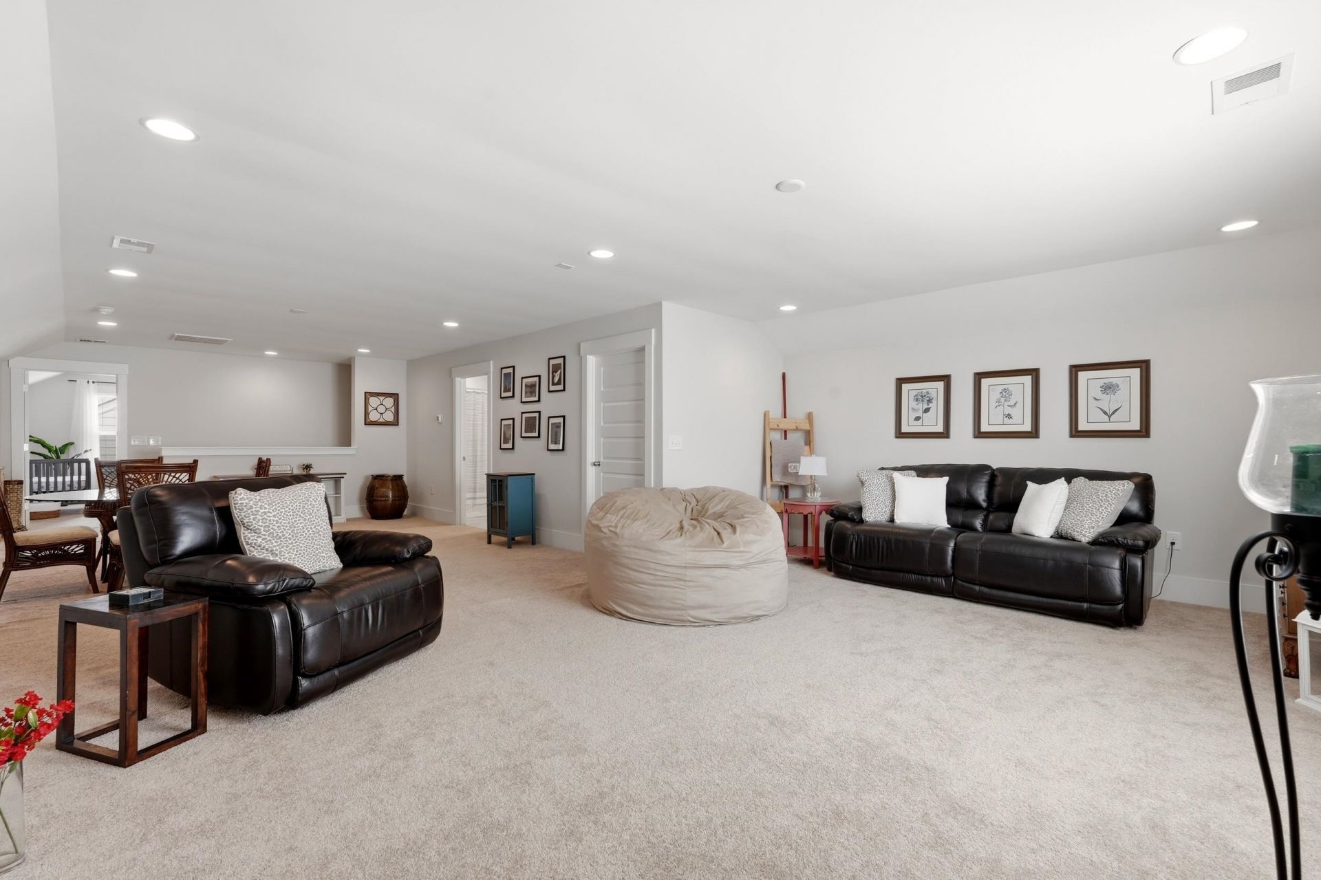 7450 Sarteano Dr. Photo 30