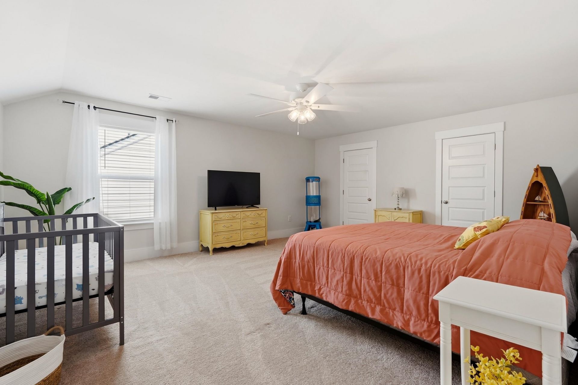 7450 Sarteano Dr. Photo 32