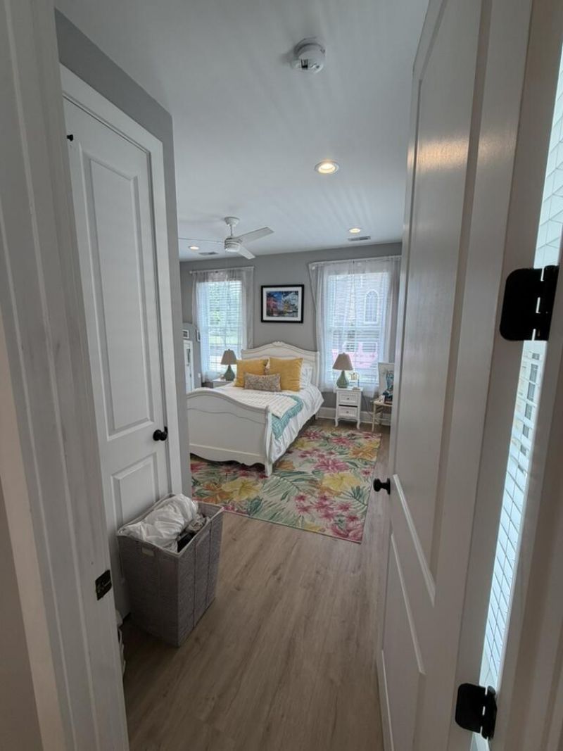 11 Hanover Street Photo 17