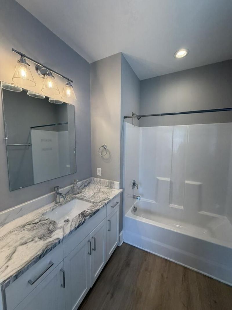 11 Hanover Street Photo 24