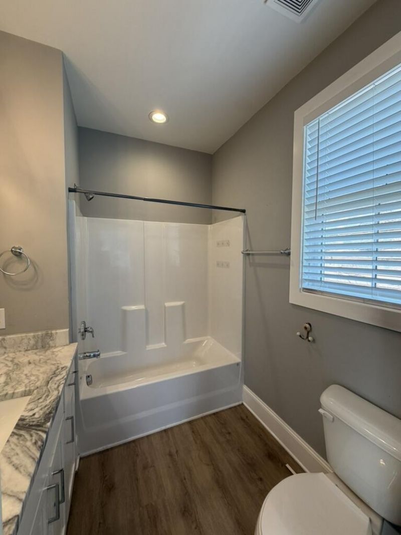11 Hanover Street Photo 25