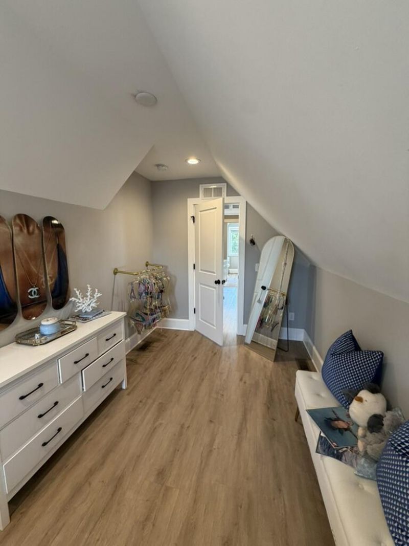 11 Hanover Street Photo 44