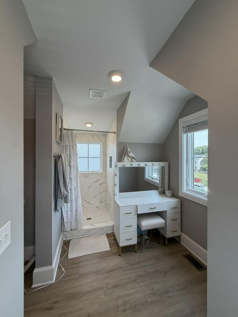 11 Hanover Street Photo 50