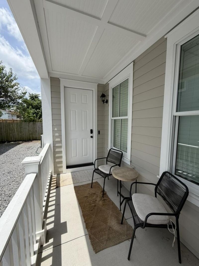 11 Hanover Street Photo 53