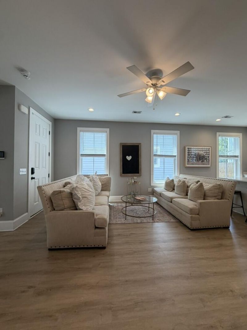 11 Hanover Street Photo 8