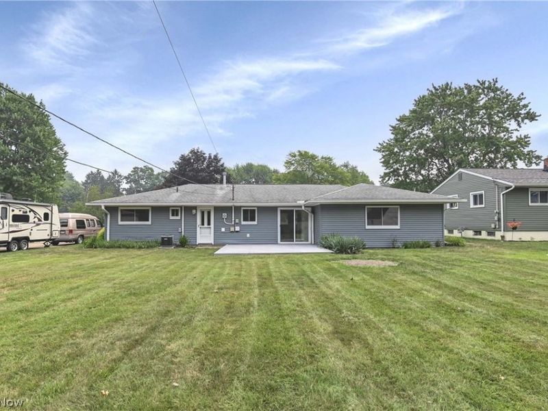 13366 Richards Drive, Strongsville, OH 44149 Photo 11