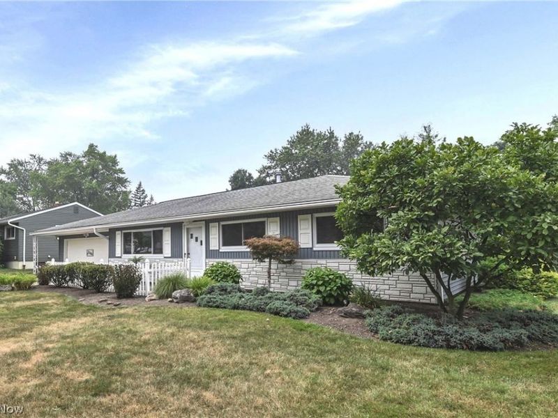 13366 Richards Drive, Strongsville, OH 44149 Photo 6