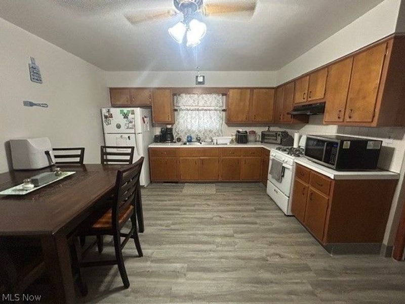 7414 Dorothy Avenue, Parma, OH 44129 Photo 22