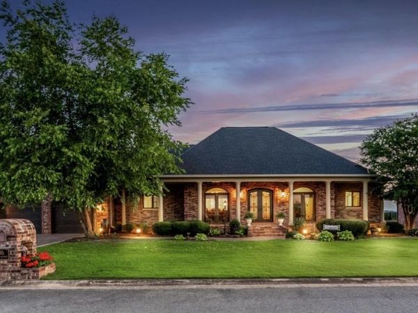 95 River Road Drive West, Mayflower, AR 72106