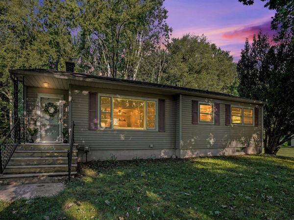 601 Marcelletti Avenue, Paw Paw, MI 49079