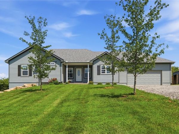 1939 NW 460th Road, Kingsville, MO 64061