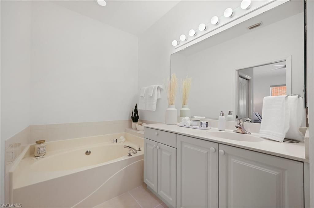 297 Stella Maris Dr S, Naples, FL 34114 Photo