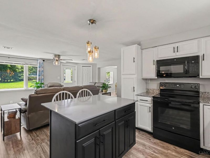 3796 Starling Road, Bethel, OH 45106 Photo 7