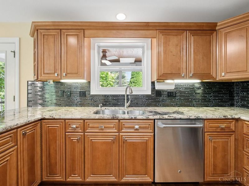 1705 Cottontail Drive, Miami Twp, OH 45150 Photo 17