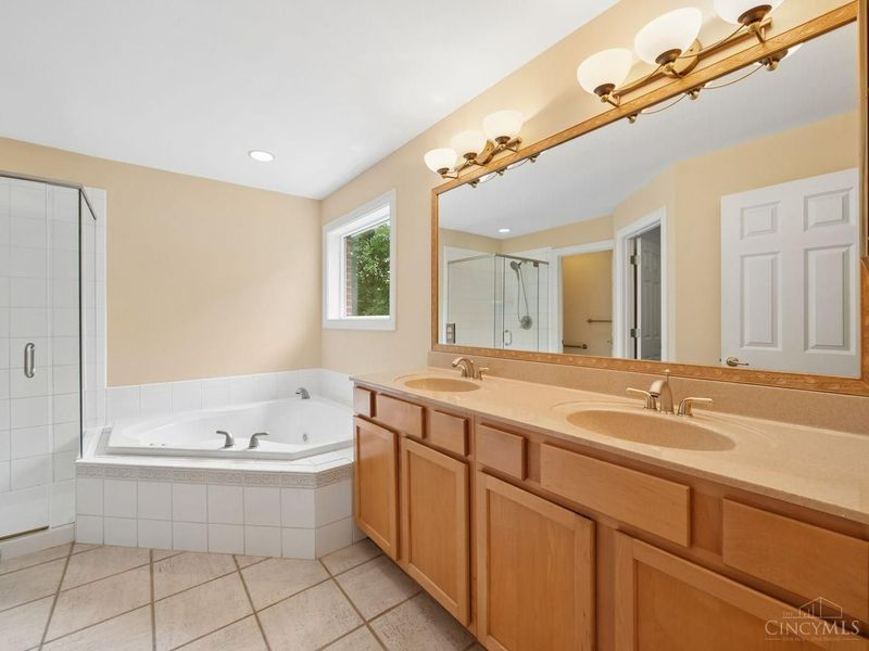 1705 Cottontail Drive, Miami Twp, OH 45150 Photo 24