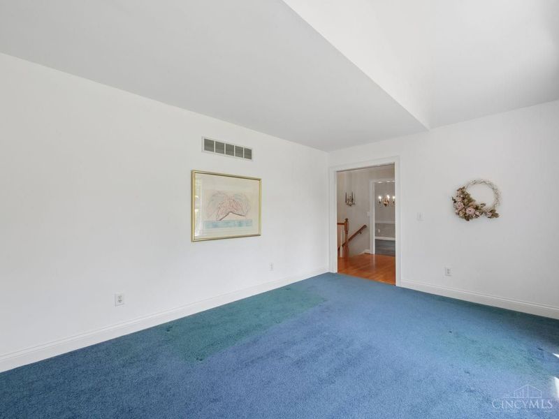1705 Cottontail Drive, Miami Twp, OH 45150 Photo 7