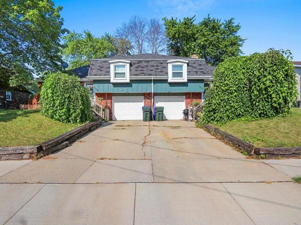 1519 HILLCREST DRIVE, Kaukauna, WI 54130