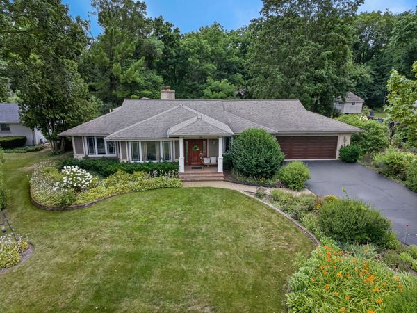 14637 W River Oaks Drive , Lincolnshire, IL 60069