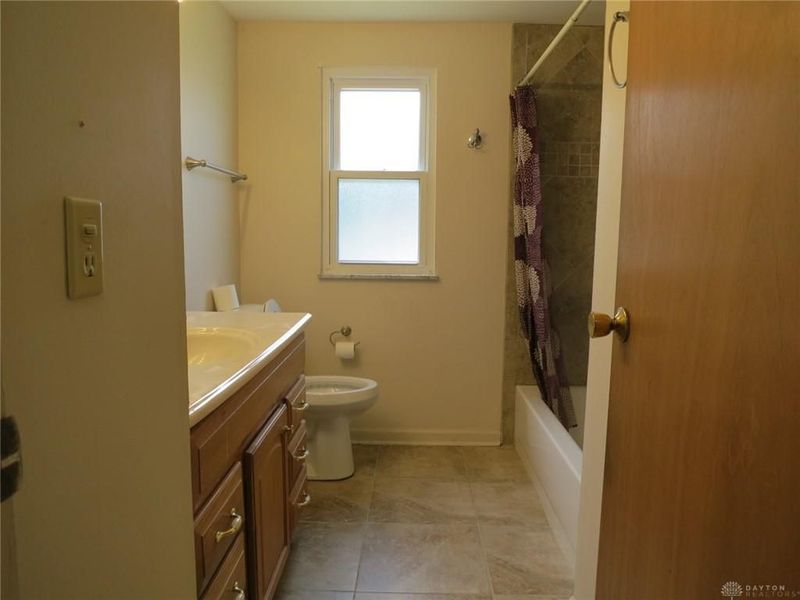 7001 Charing Court, Huber Heights, OH 45424 Photo 22