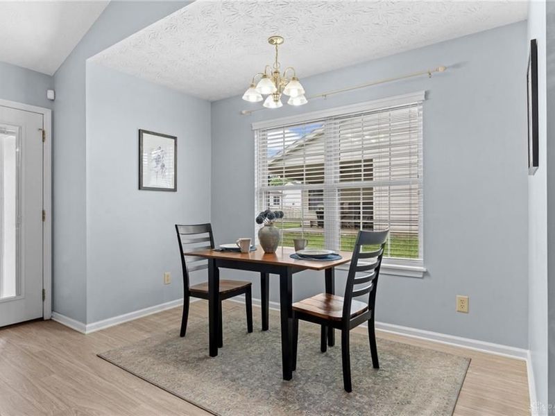 498 Kathys Way, Xenia, OH 45385 Photo 10