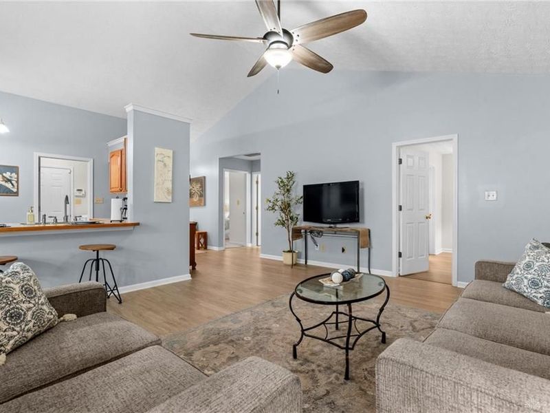 498 Kathys Way, Xenia, OH 45385 Photo 8