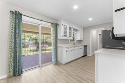 110 Farmhill Drive photo 4